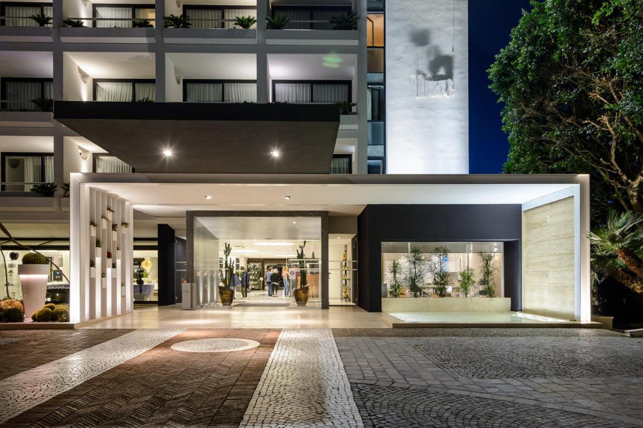 Mec Paestum Hotel Esterno foto Entrance
