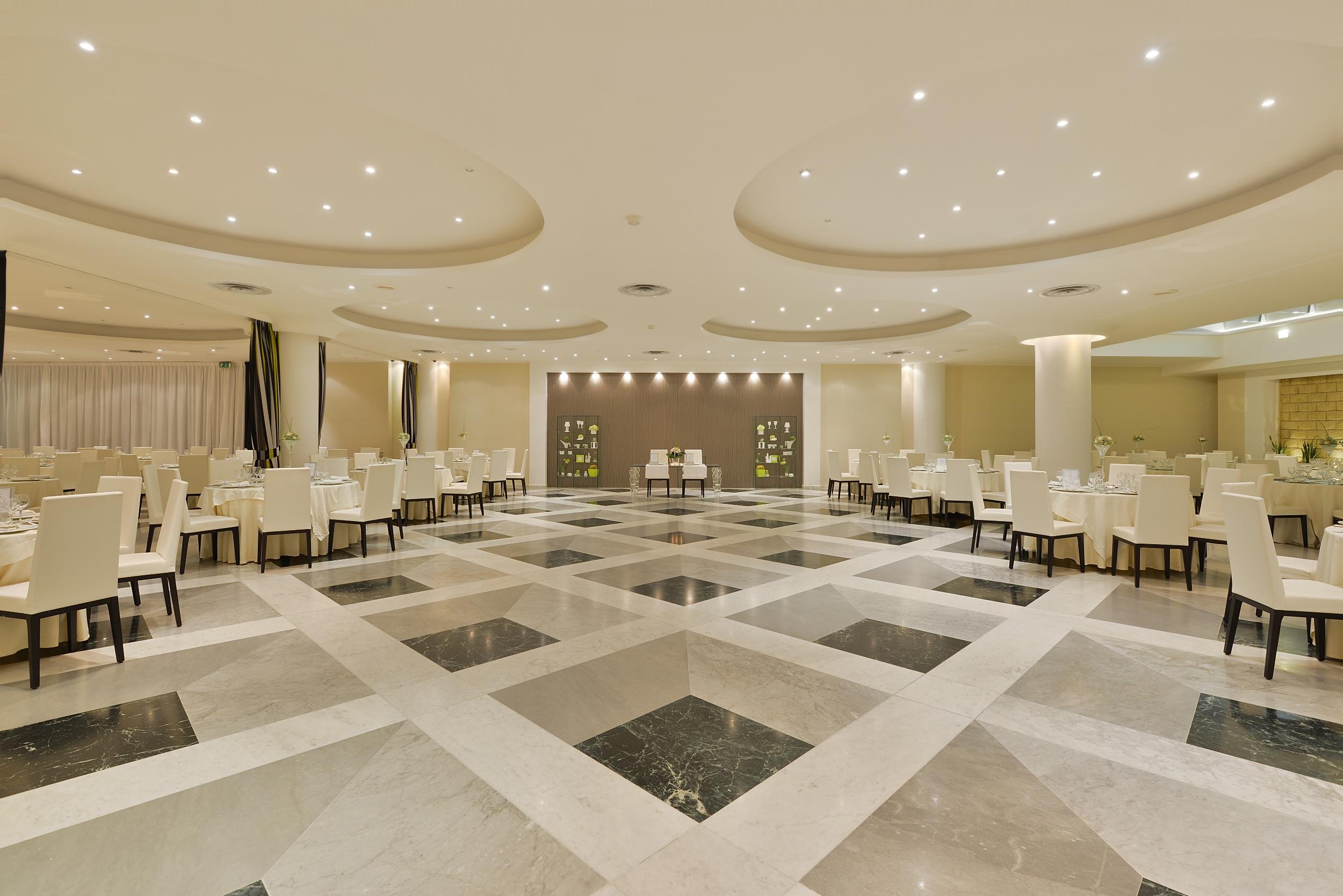 Mec Paestum Hotel Esterno foto The interior of the hotel